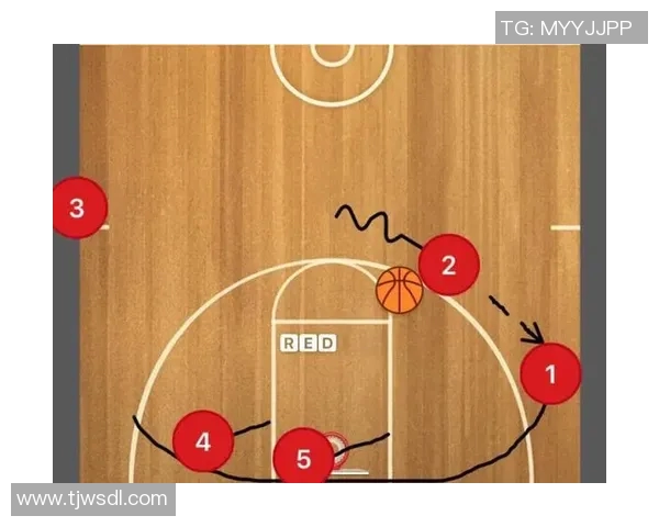 西安篮球队默契配合的秘密与战术分析探讨